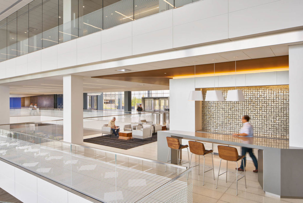 Zurich North America by CannonDesign, café bar overlooking a multistory atrium, Schaumburg