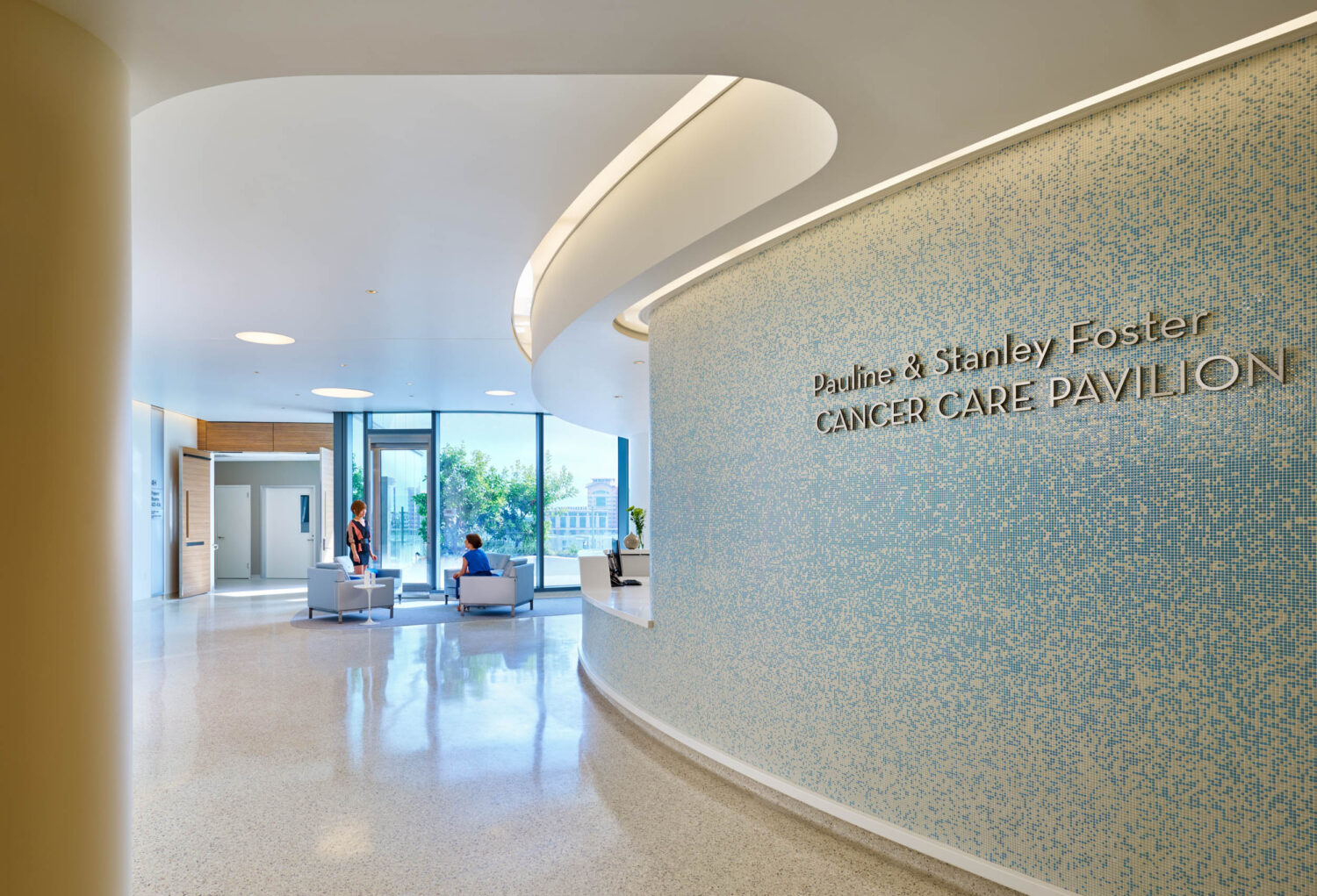 Entry to the Pauline and Stanley Foster Cancer Care Pavilion with a mosaic wall, Jacobs Medical Center, UC San Diego Health by Yazdani Studio of CannonDesign, La Jolla, California