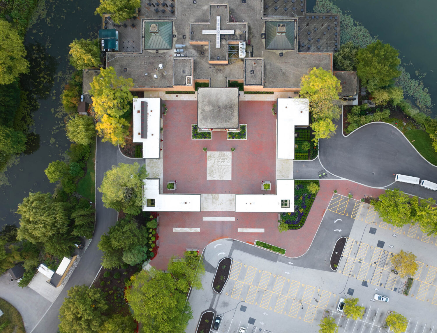 Overhead aerial of the Chicago Botanic Garden Welcome Plaza and visitor center courtyard